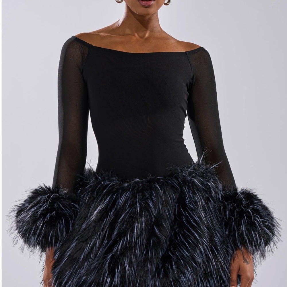 AKIRA Black Off-Shoulder Long Sleeve Dress with Feathered Hem